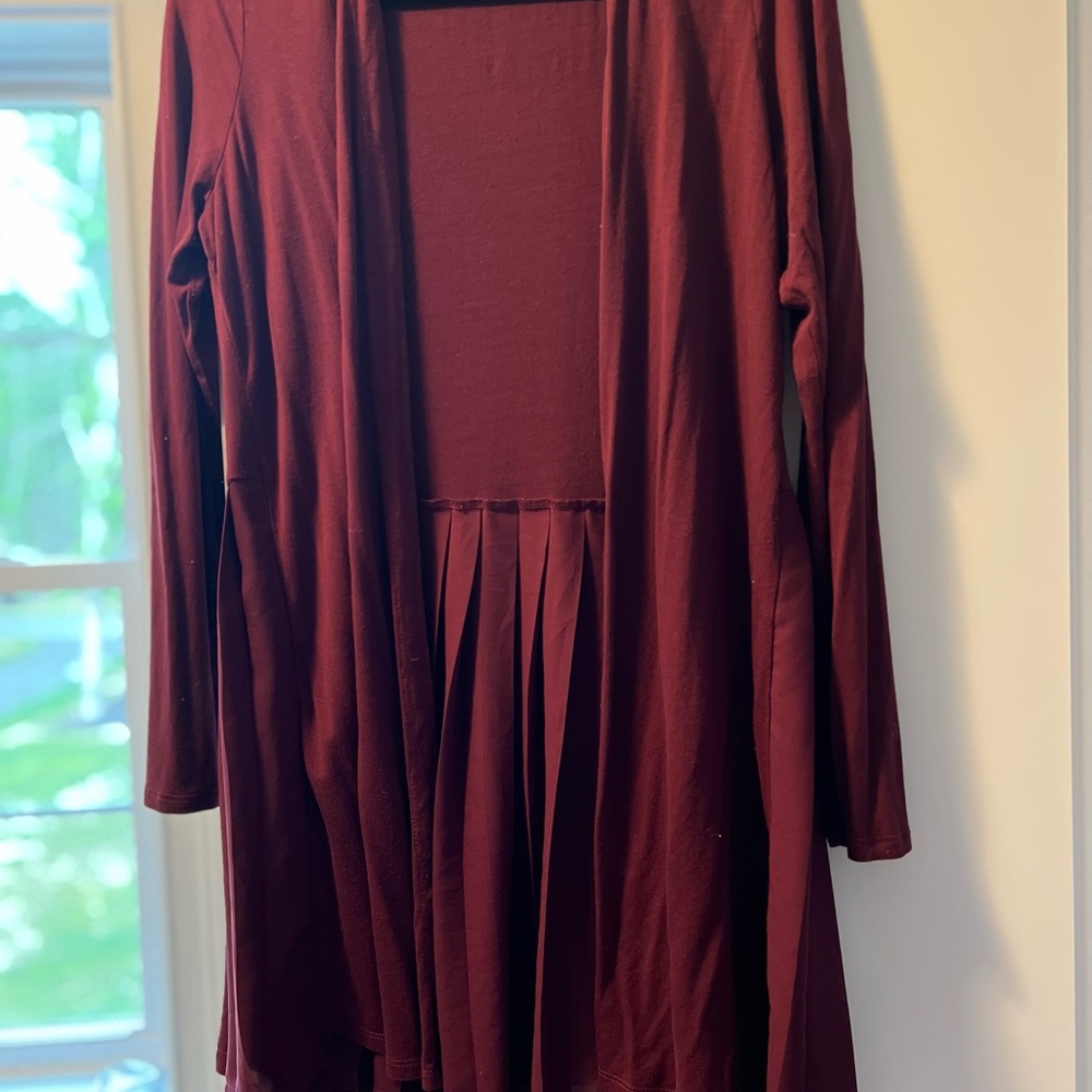Pleated cardigan